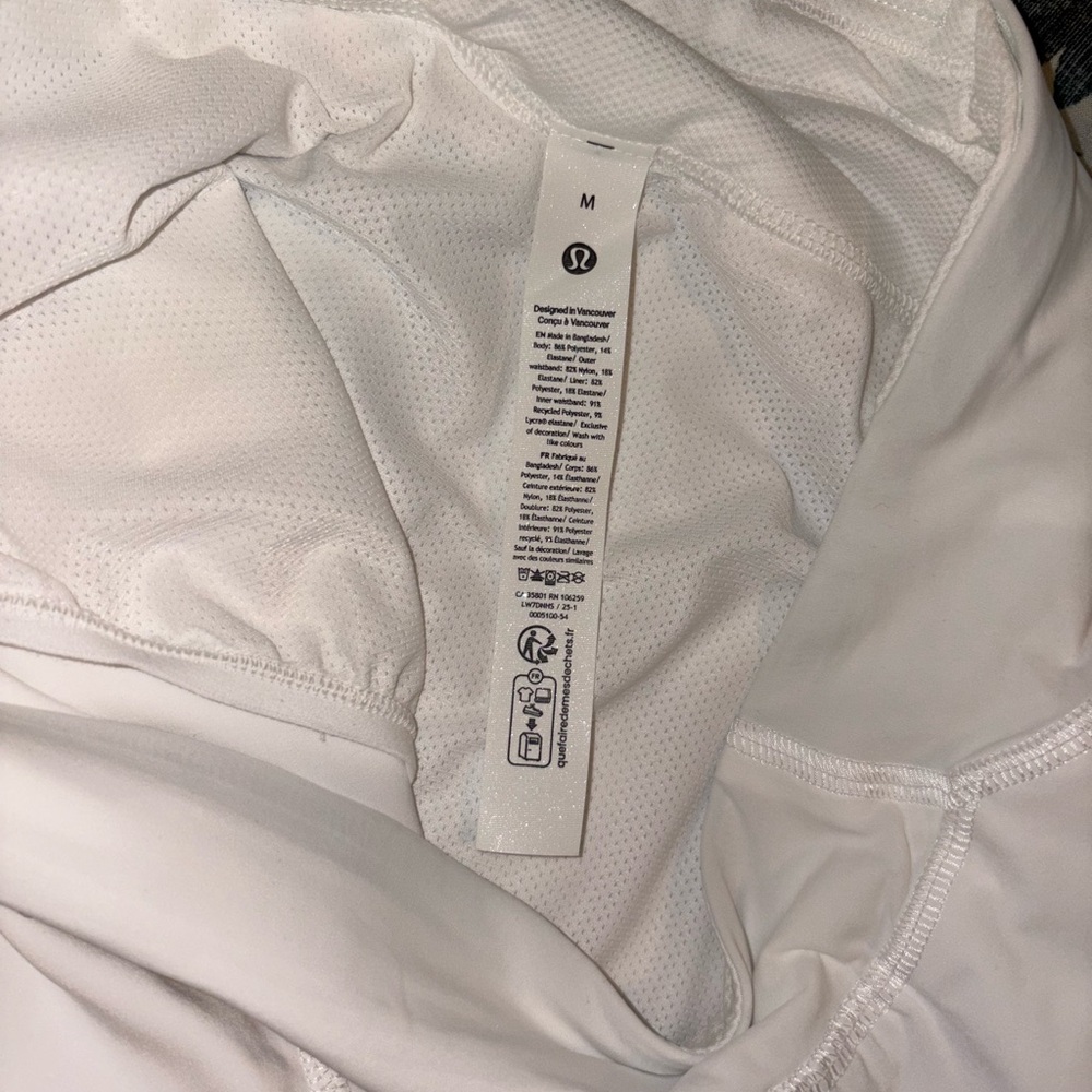 Fast and Free High-Rise Classic-Fit Split Short 3" White - Picture 6 of 8
